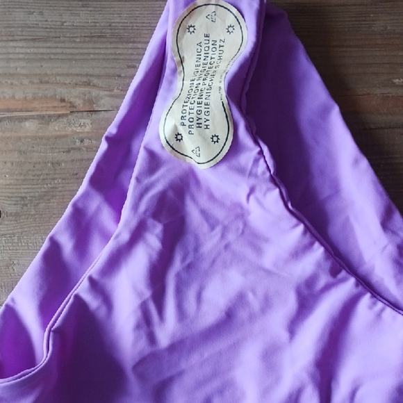 Modern Purple Bikini with High-Waisted Bottoms, New, Hygeniec Liner, M - Picture 4 of 4